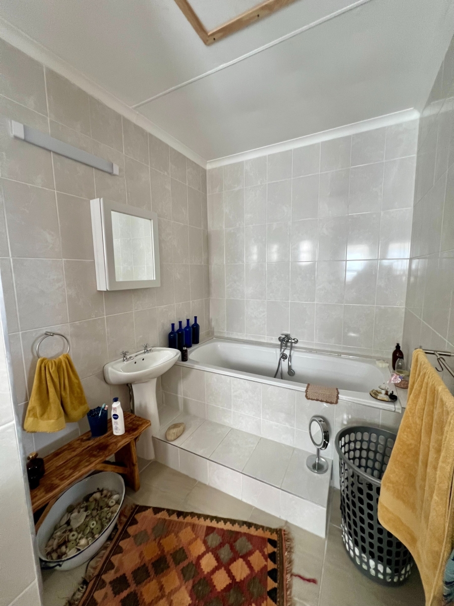 4 Bedroom Property for Sale in Jacobsbaai Western Cape